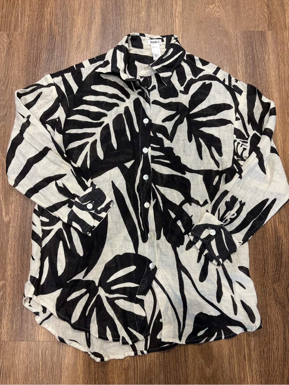 Vitamin A Playa Oversize Linen Cover Up Shirt in Abstract Eco Linen Size Small S